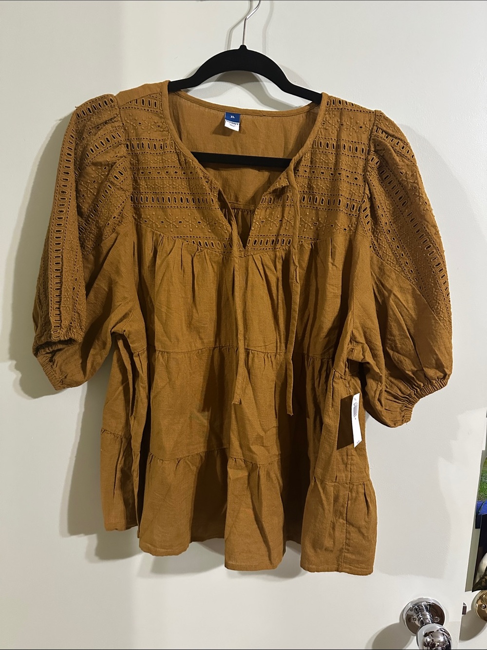 Old Navy Rust Brown Eyelet Tunic Top